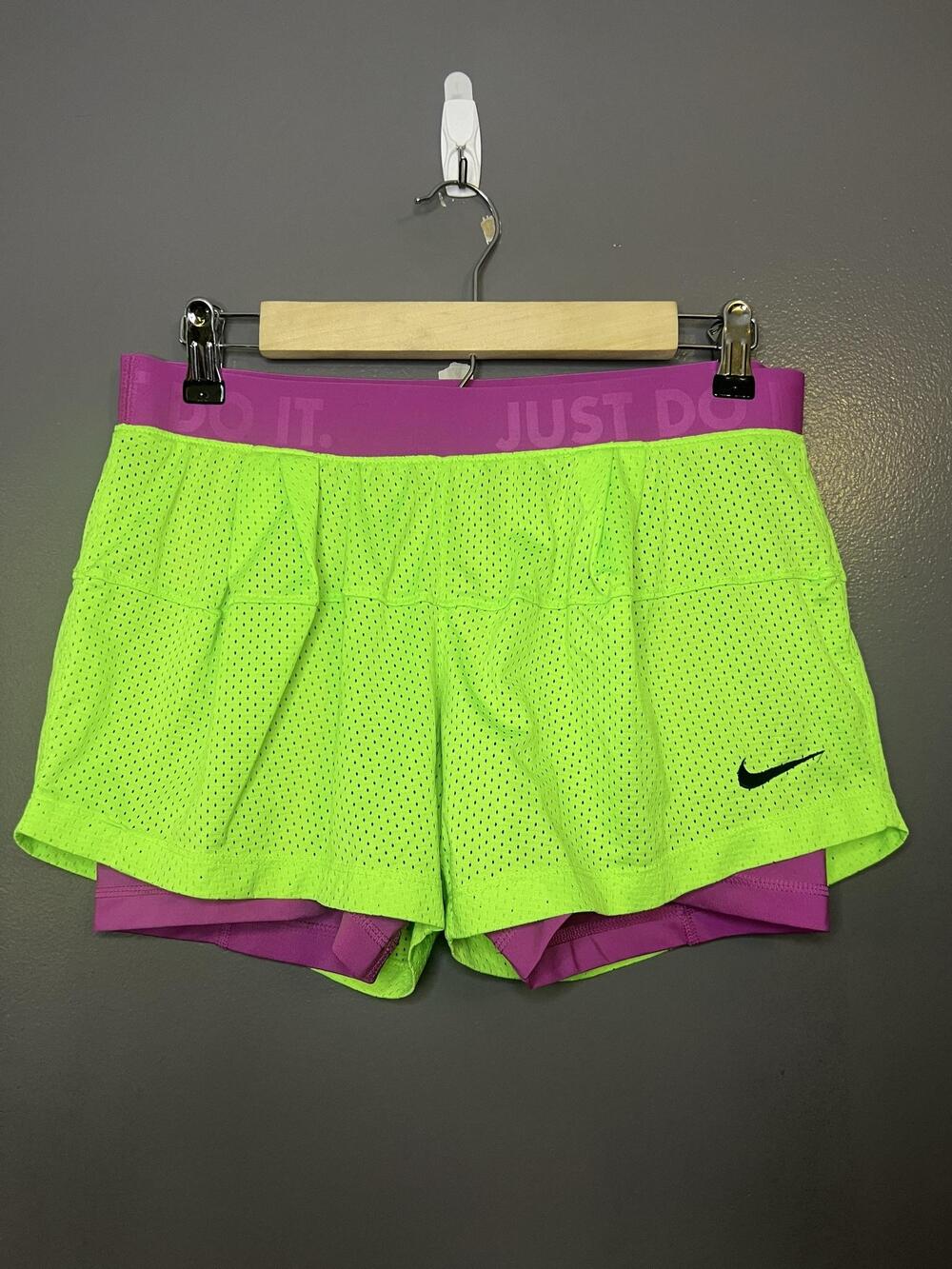 Nike Running Shorts Womens Medium Green Dri-FIT Mesh Lined 2-in-1 484947-381